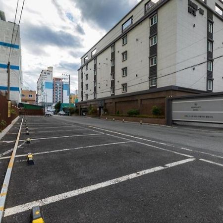 Browndot Hotel Masan Odong Чханвон Экстерьер фото