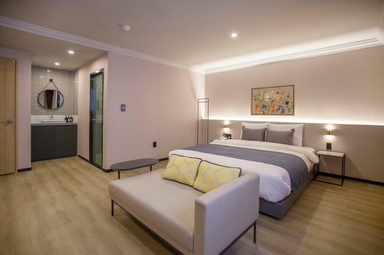 Browndot Hotel Masan Odong Чханвон Экстерьер фото