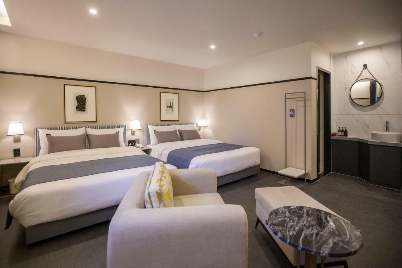 Browndot Hotel Masan Odong Чханвон Экстерьер фото