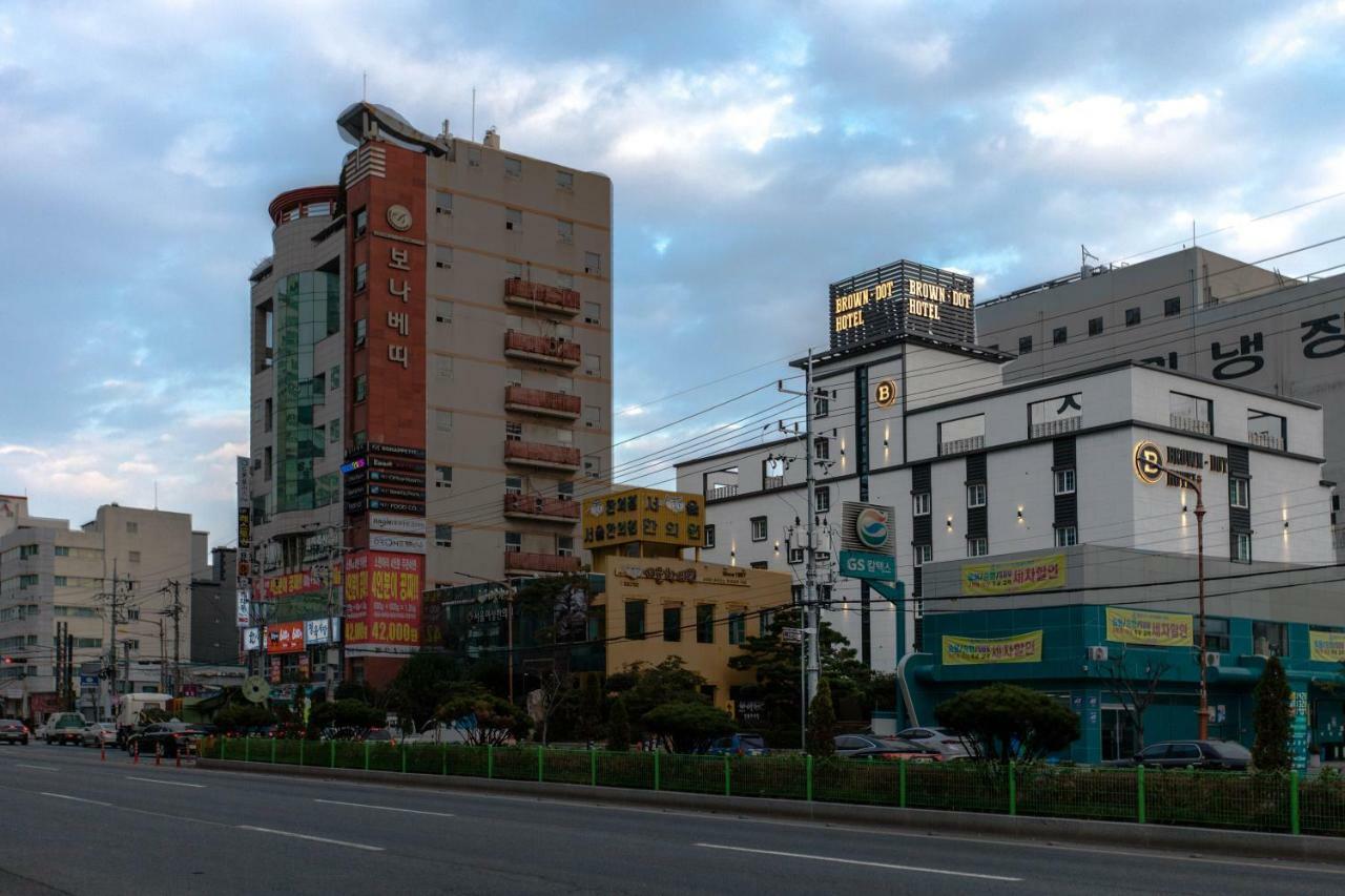 Browndot Hotel Masan Odong Чханвон Экстерьер фото